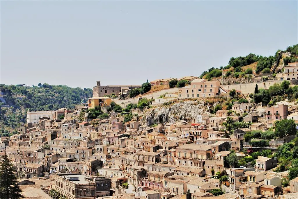 Dom wakacyjny Willa Baroque Modica